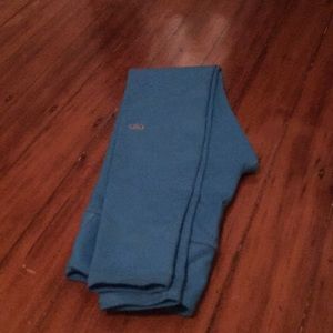 Alo yoga blue leggings